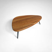 Mexique_walnut_coffee_table_by_Charlotte_Perriand_for_Cassina_2015