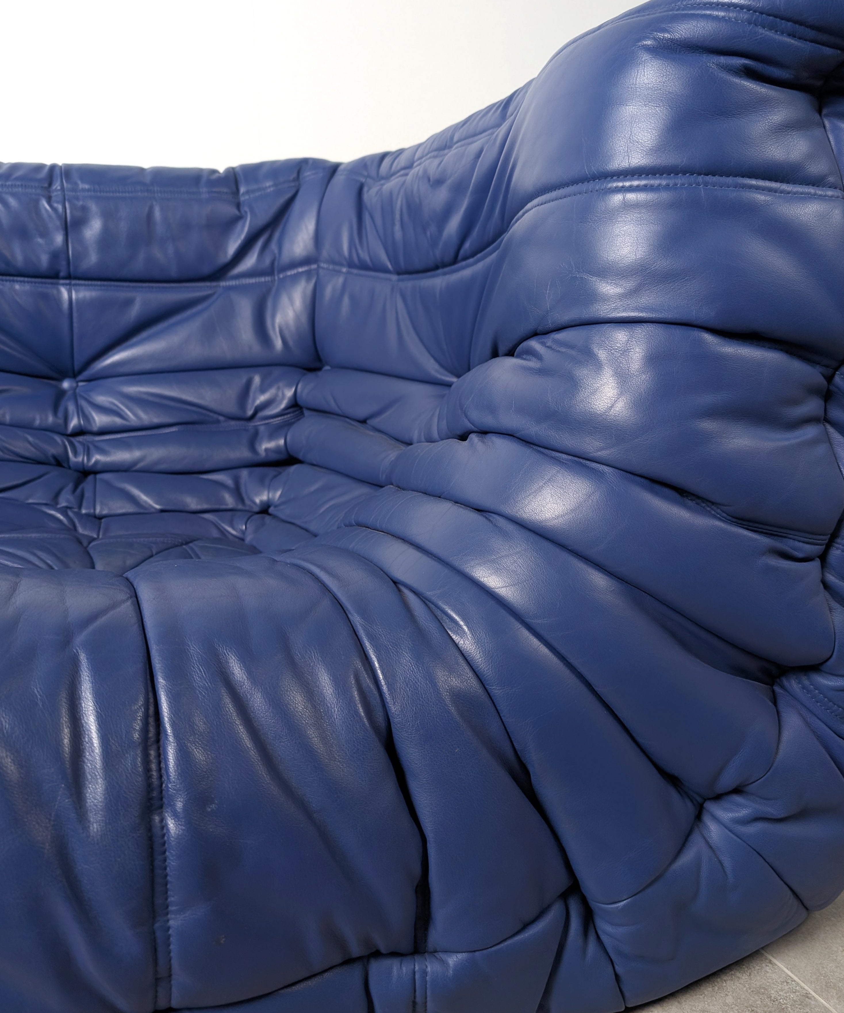 Michel_Ducaroy_Ligne_Roset_Blue_Leather_Togo_Corner_Sofa_France_1980s