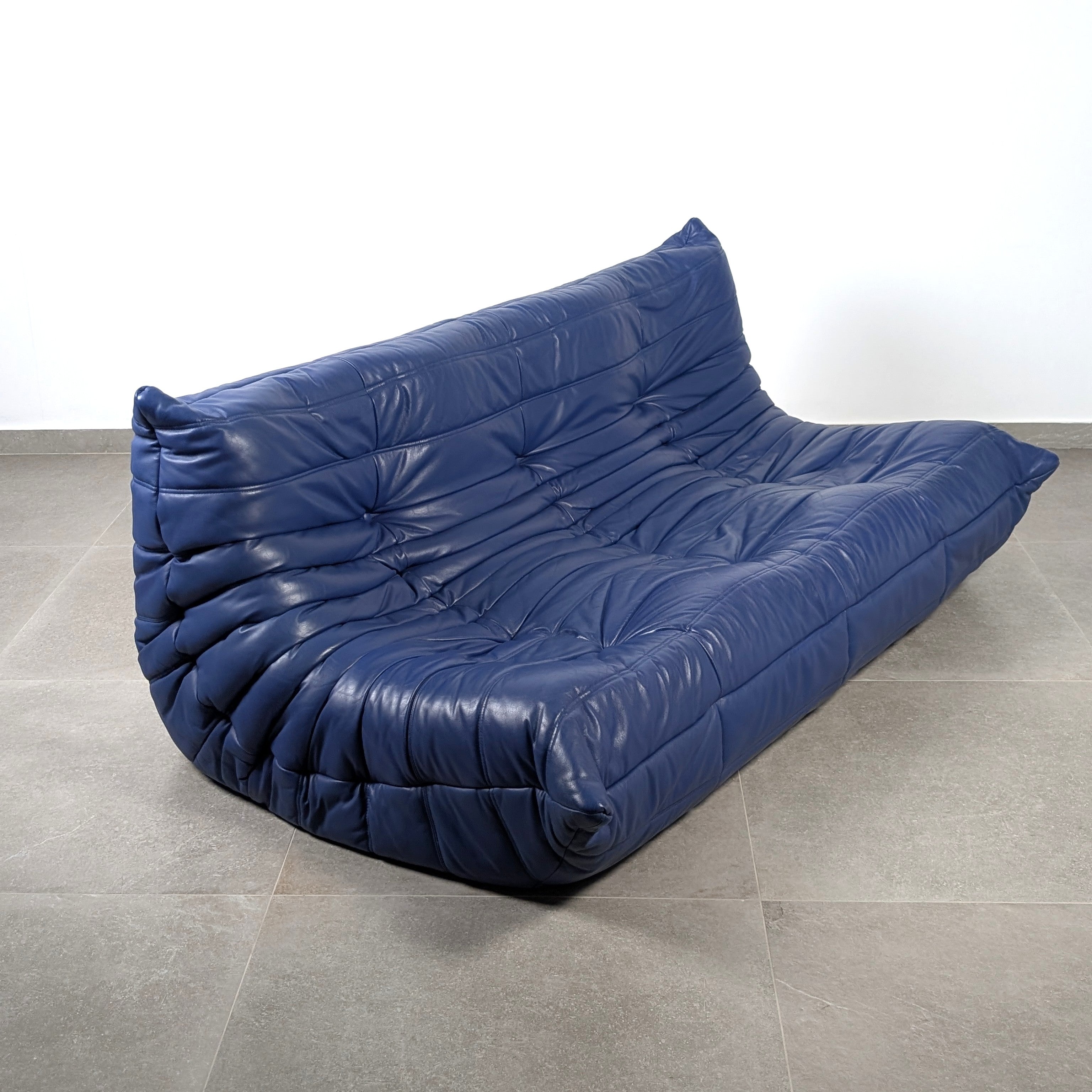 Michel_Ducaroy_Togo_3-Seater_Sofa_Blue_Leather_Ligne_Roset_France_1980s