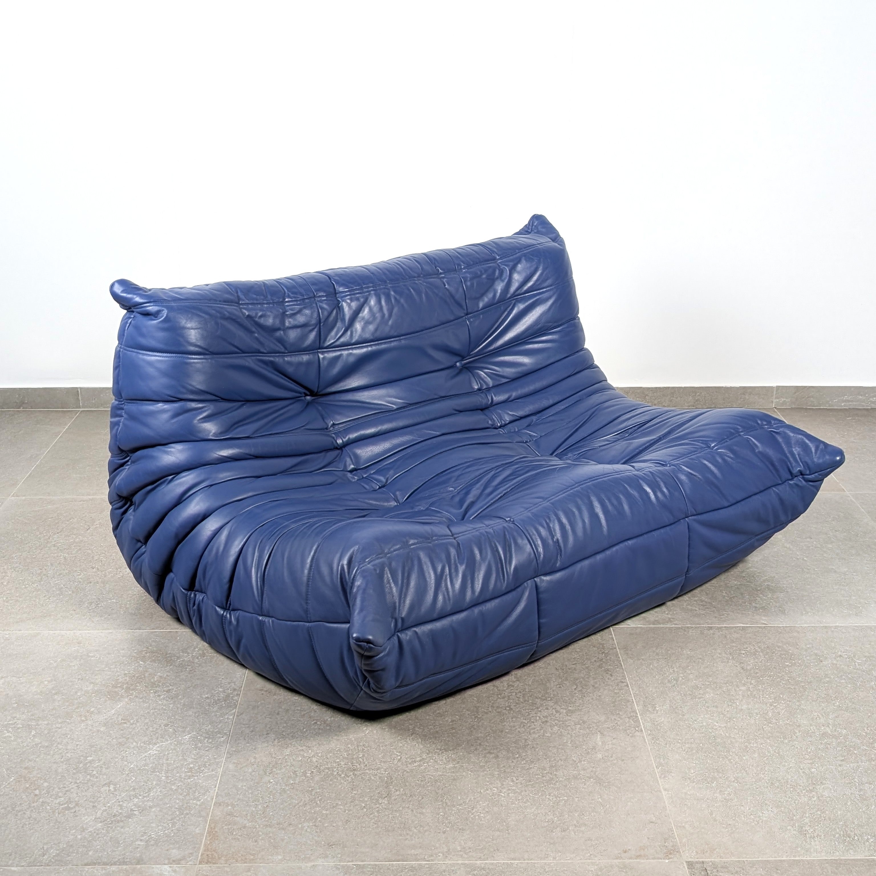 Michel_Ducaroy_Togo_Loveseat_in_Blue_Leather_for_Ligne_Roset,_France,_1980s