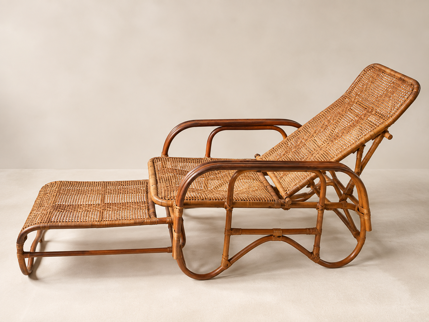 Mid-Century_Adjustable_Rattan_Lounge_Chair_with_Reclining_Back_and_Retractable_Footrest,_circa_1950s-1970s