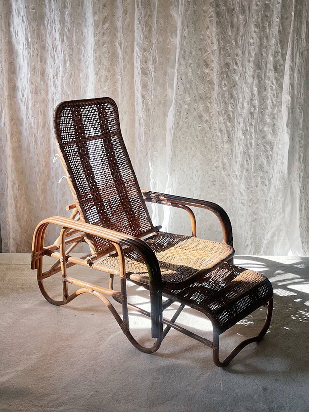 Mid-Century_Adjustable_Rattan_Lounge_Chair_with_Reclining_Back_and_Retractable_Footrest,_circa_1950s-1970s
