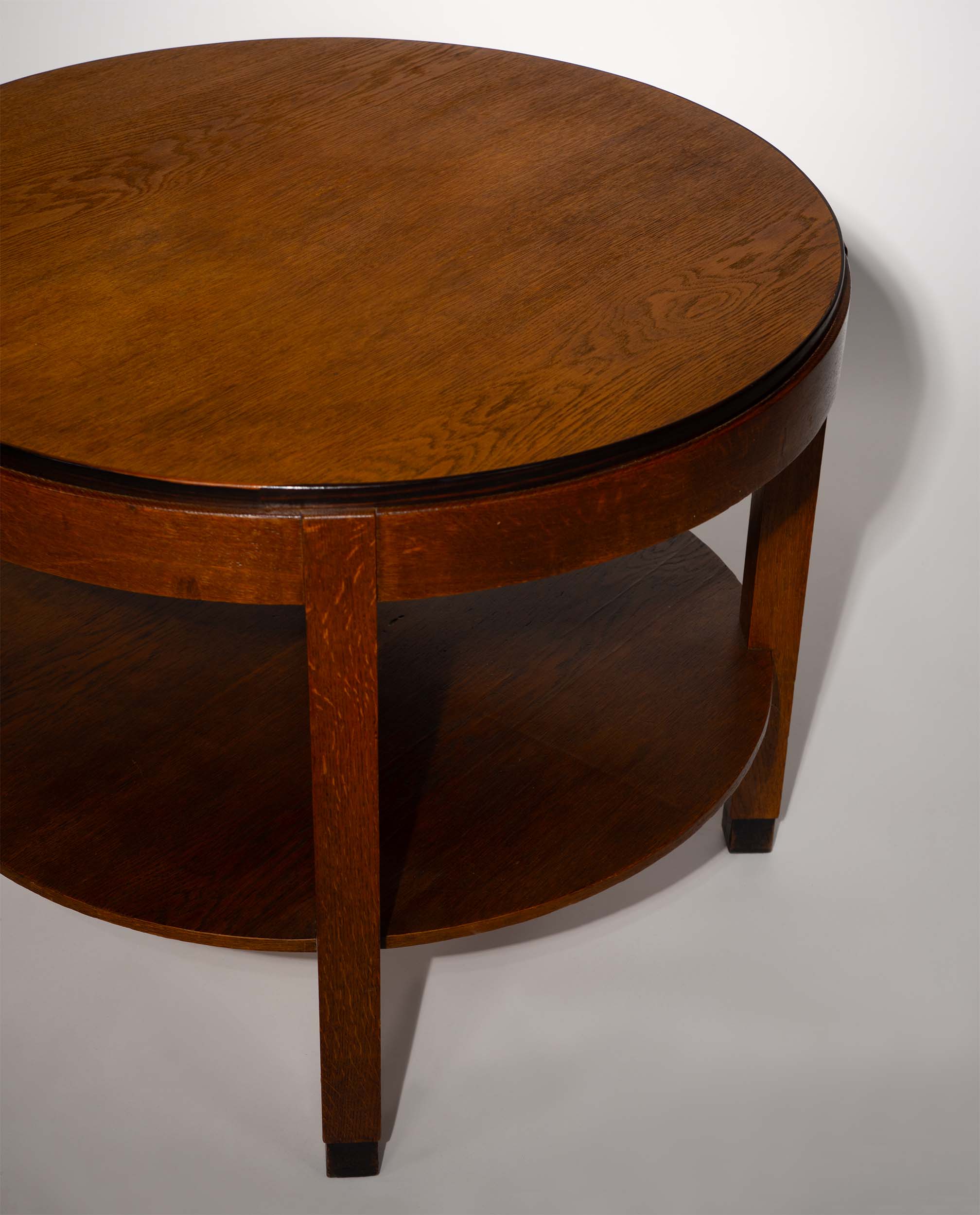 Amsterdam_School_Round_Oak_Side_Table,_Dutch_Design,_Circa_1920
