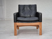 Mid-Century_Armchair,_Leather_Upholstery_&_Oak_Frame,_1960s_Denmark