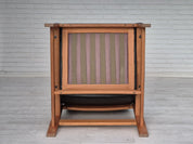 Mid-Century_Armchair,_Leather_Upholstery_&_Oak_Frame,_1960s_Denmark