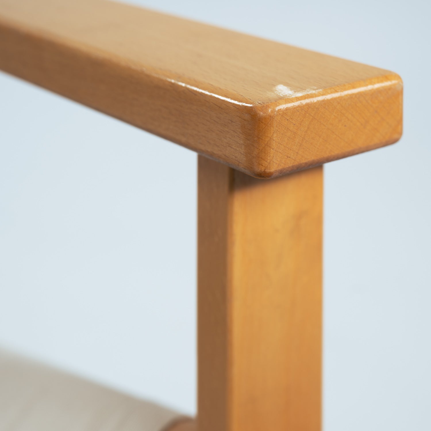 Mid_Century_Safari_Stick_Chair_in_Beechwood_and_White_Canvas,_1970s