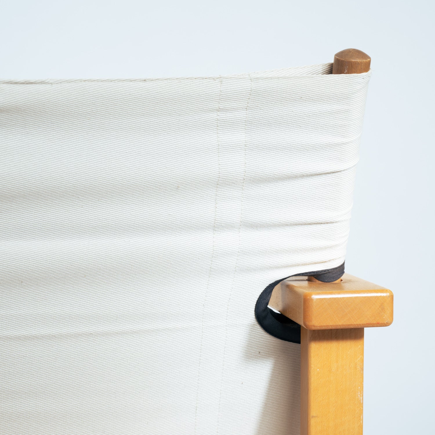 Mid_Century_Safari_Stick_Chair_in_Beechwood_and_White_Canvas,_1970s