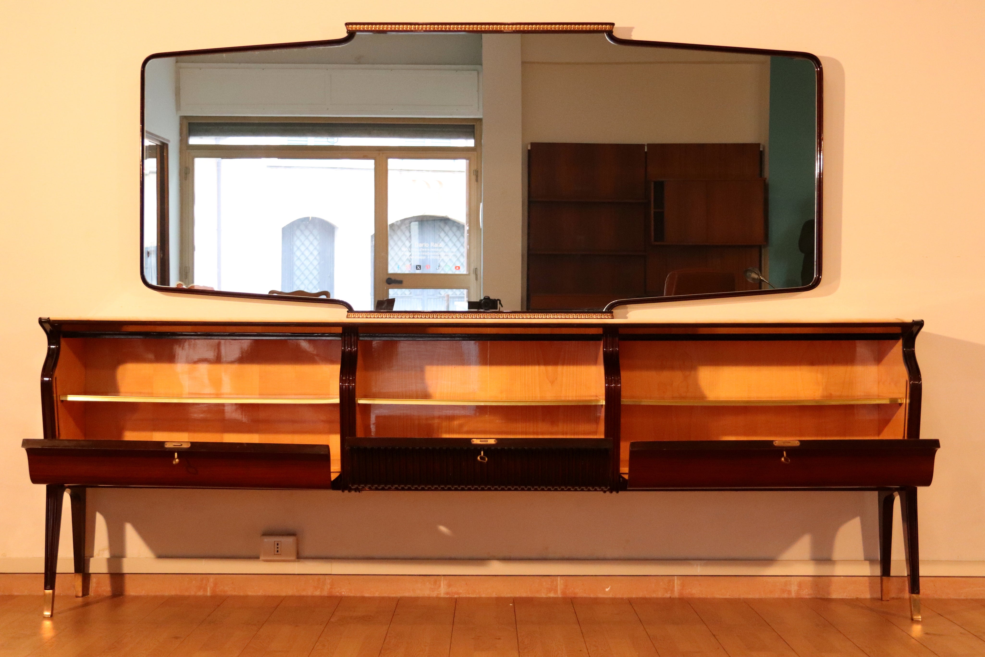 Mid-Century_Credenza_by_Osvaldo_Borsani,_Mahogany_Rosewood_Onyx,_Italy,_1950s