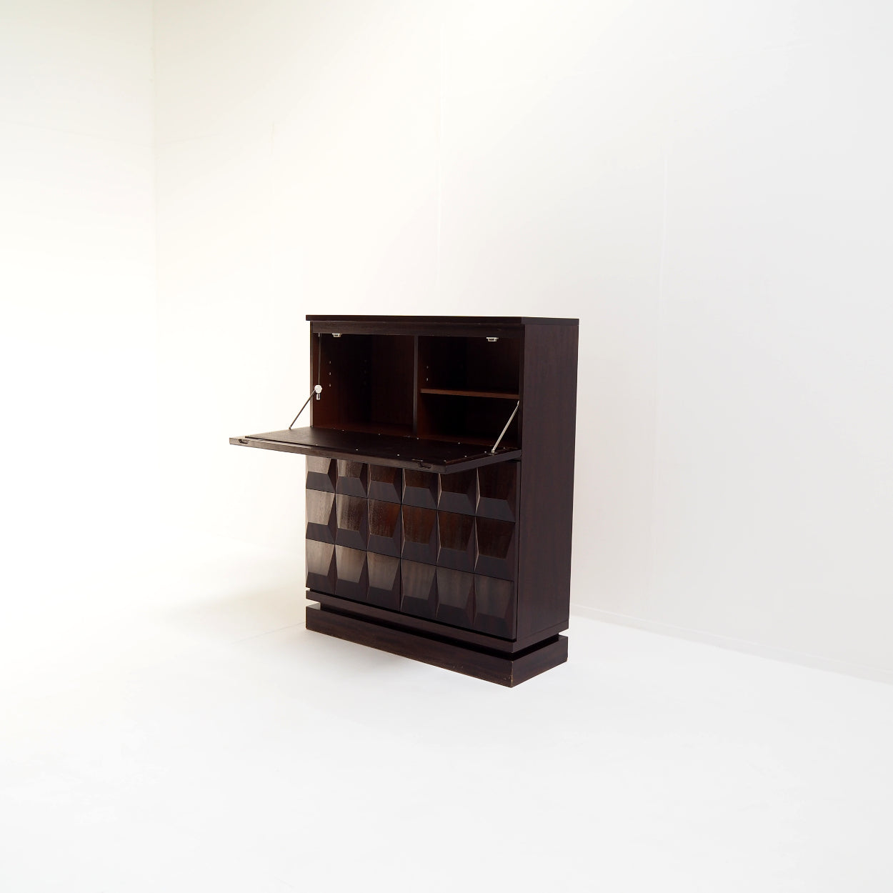 Brutalist_Oak_Cabinet_by_De_Coene_Frères,_Belgium,_1960s–1970s