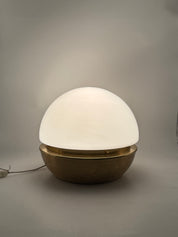 Rumi_Brass_and_Opaline_Glass_Table_Lamp,_Italy_1960s