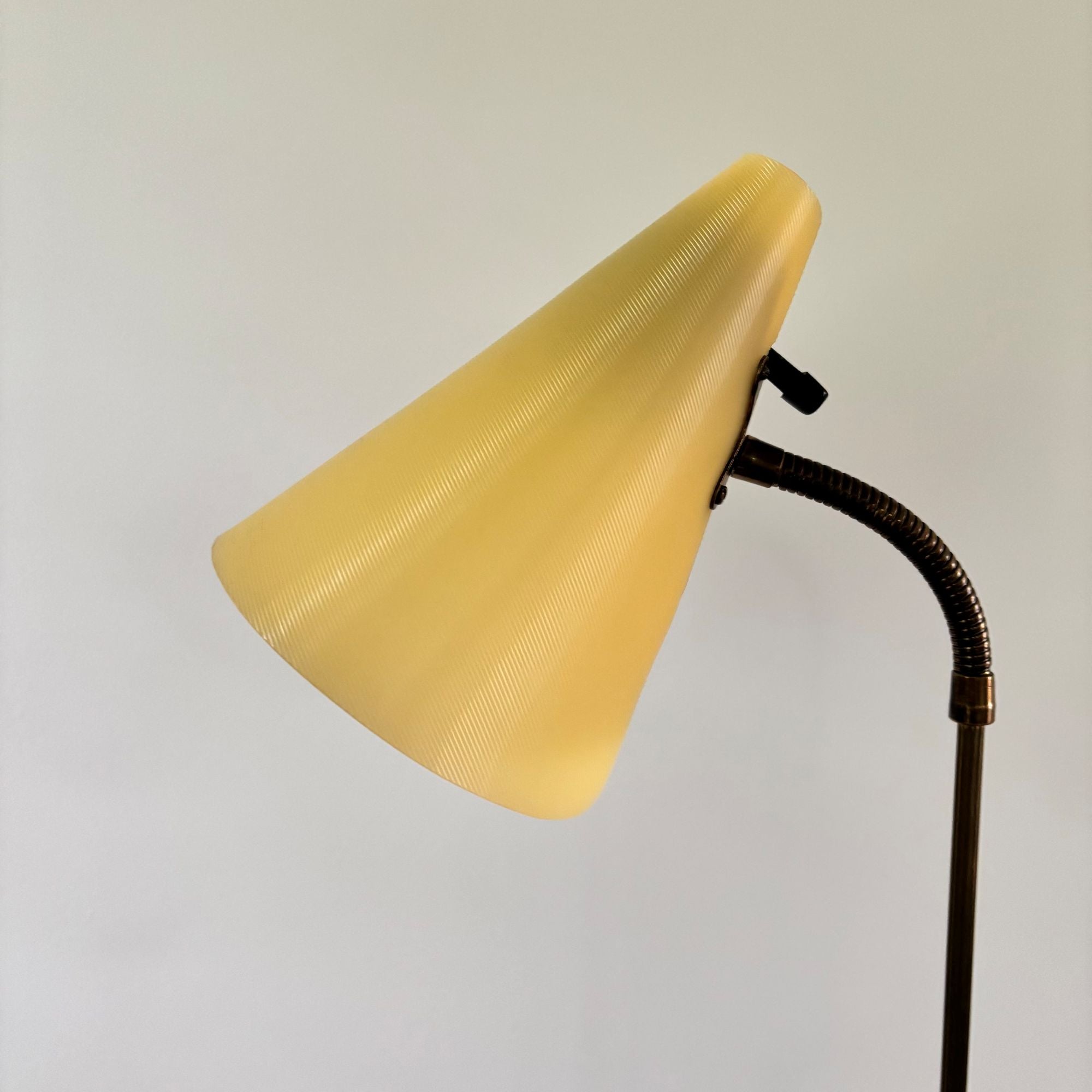 1950s–60s_Swedish_Floor_Lamp_Attributed_to_Hans_Bergström,_Brass,_Metal_and_Acrylic