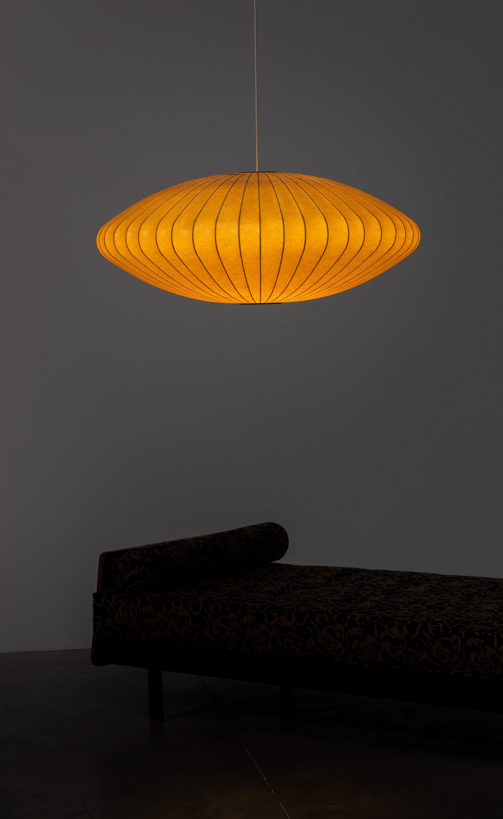 Mid-Century_George_Nelson_H-727_Saucer_Pendant_Light_for_Howard_Miller_1950s