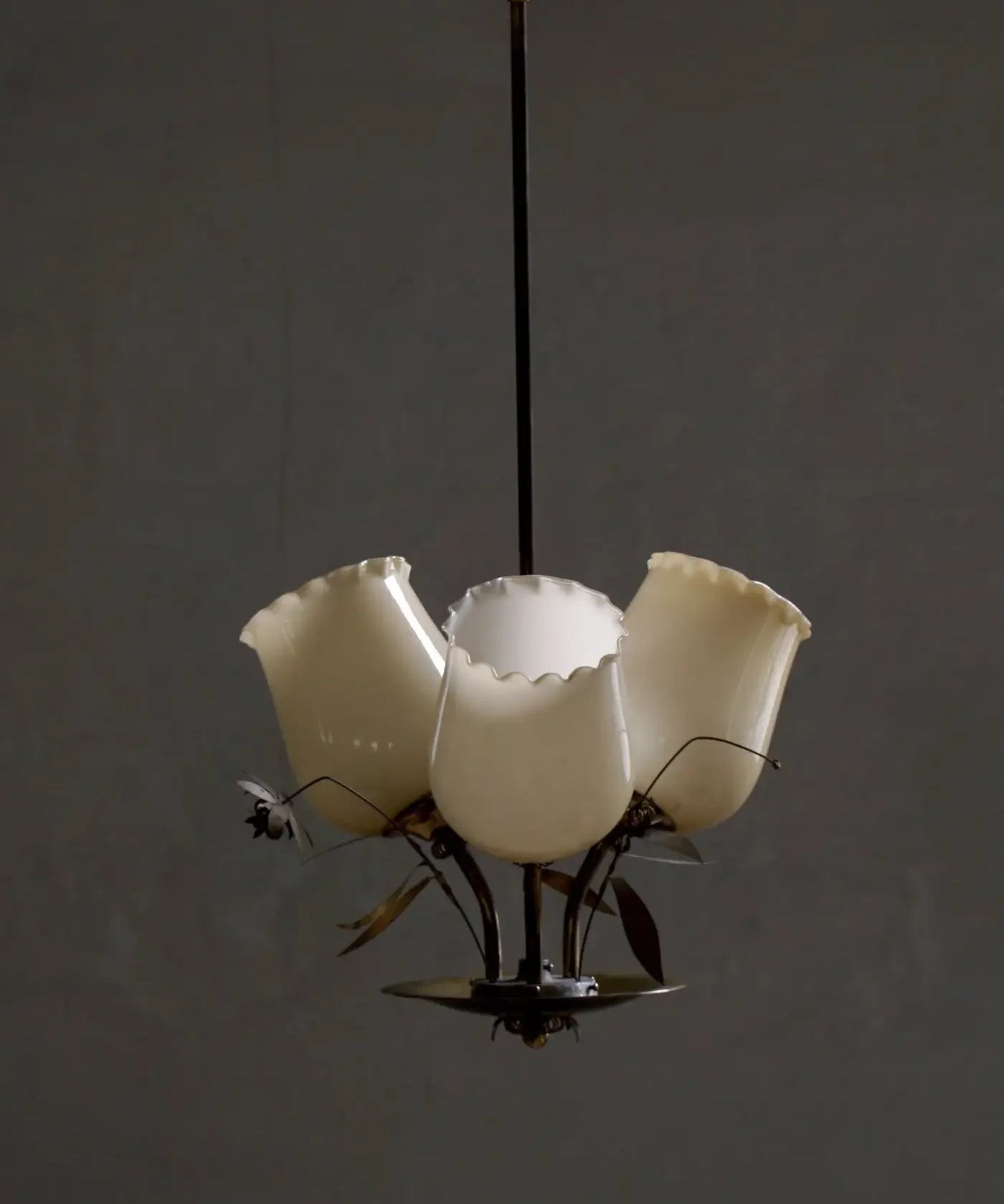 Mid-Century_Glass_and_Brass_Chandelier_Model_5013