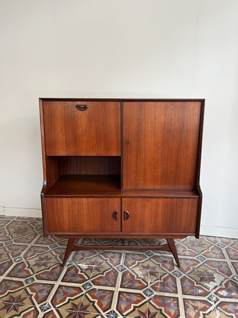 Louis_Van_Teeffelen_Cabinet_for_Wébé_in_Teak,_Dutch_Mid_Century_Modern,_1960s