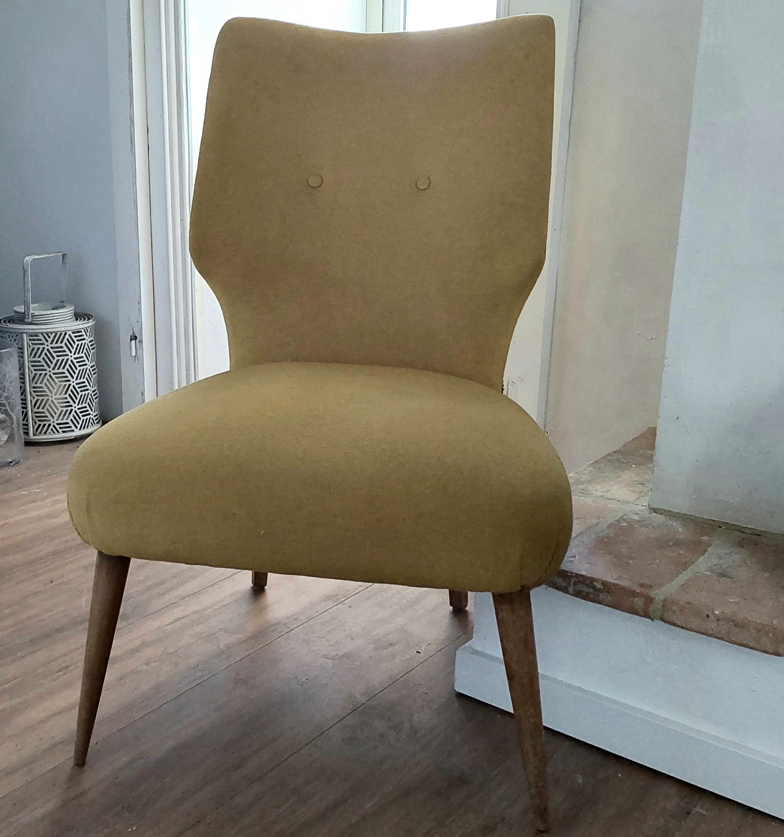 Mid-Century_Italian_Cocktail_Chair_by_Guglielmo_Ulrich