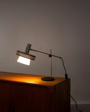 Mid_Century_Italian_Table_Lamp_in_Acrylic_and_Chrome_steel