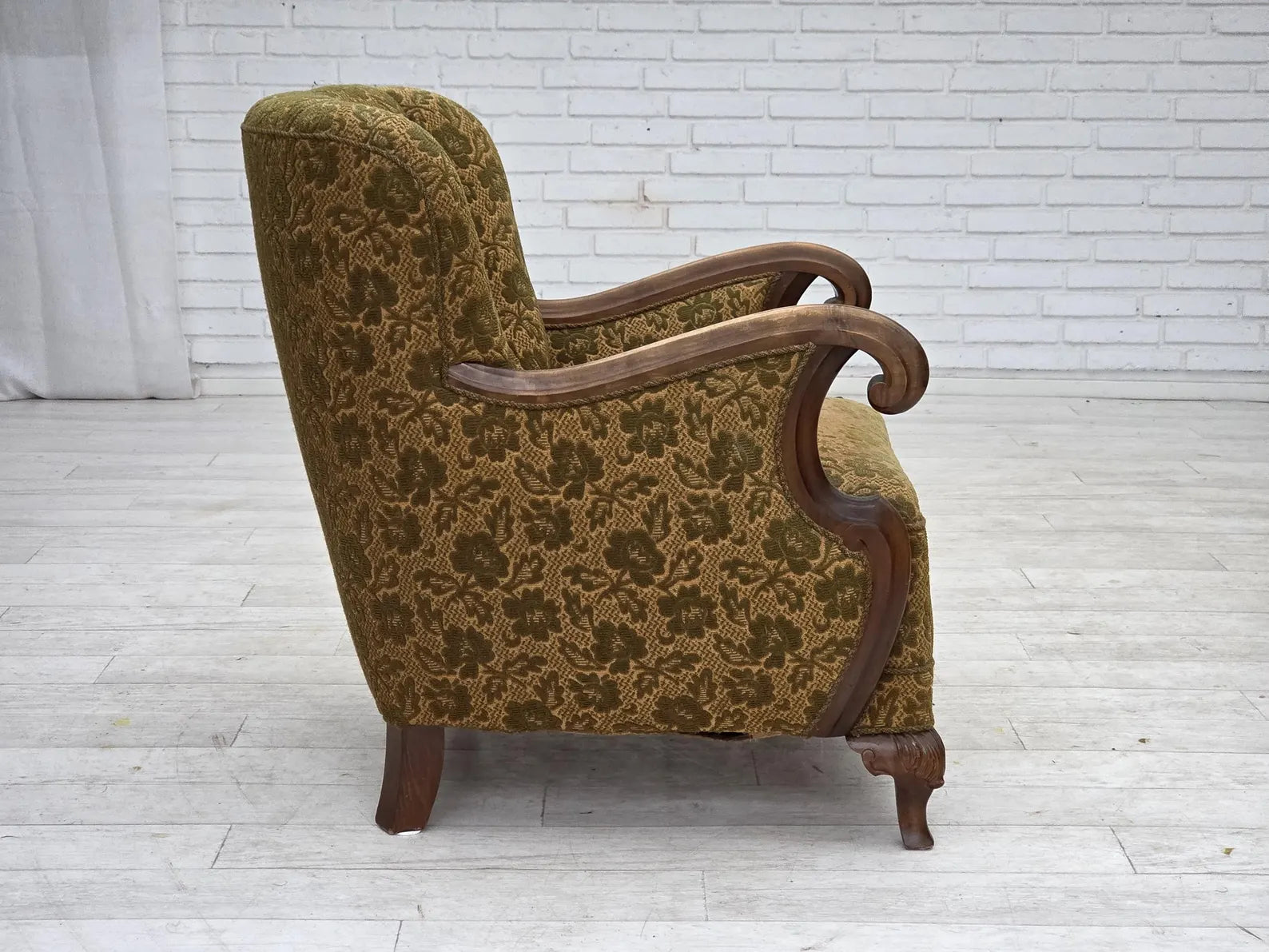 Danish_Scandinavian_Modern_Oak_Armchair_in_Wool,_1950s,_Denmark