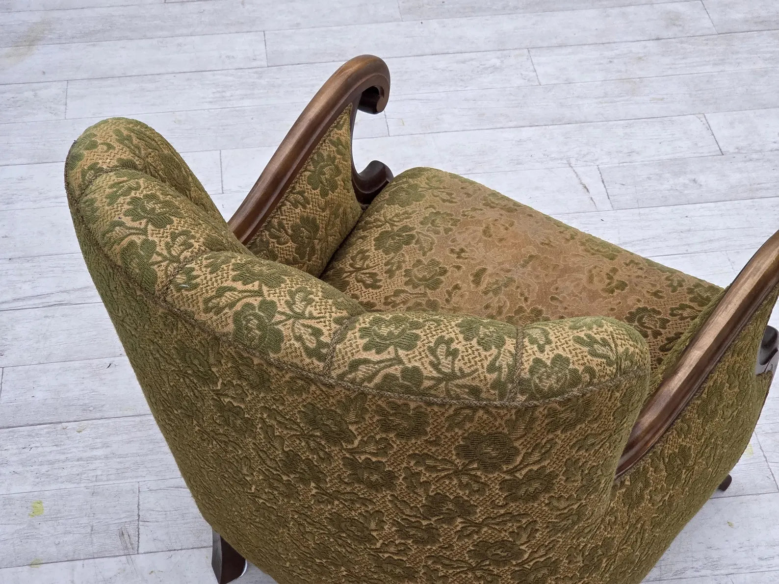 Danish_Scandinavian_Modern_Oak_Armchair_in_Wool,_1950s,_Denmark