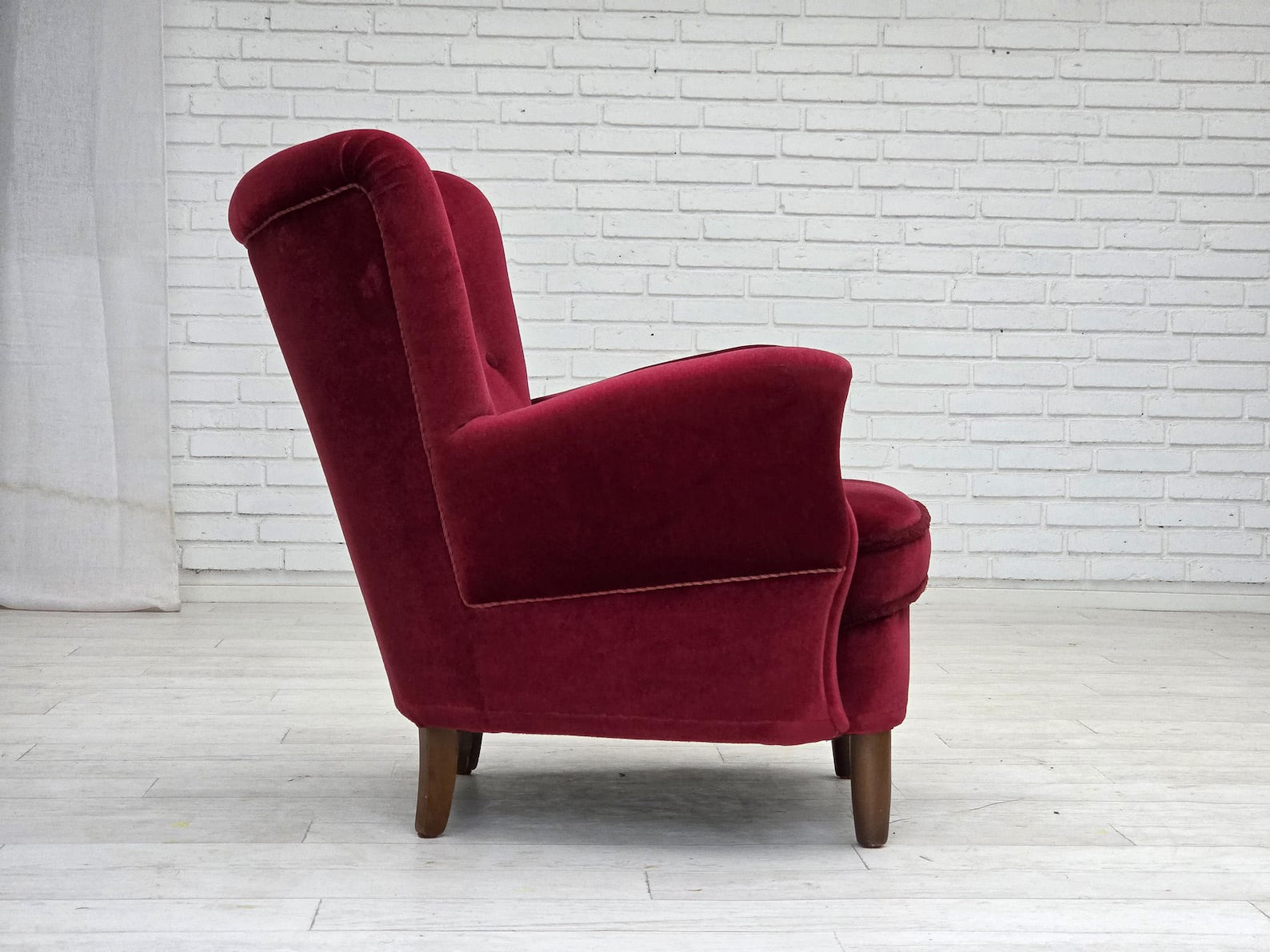 Mid-Century_Lounge_Chair,_Red_Velvet_Upholstery,_1960s_Denmark
