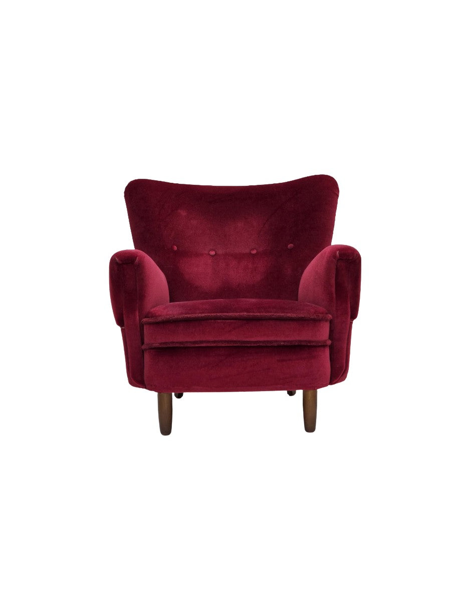 Mid-Century_Lounge_Chair,_Red_Velvet_Upholstery,_1960s_Denmark