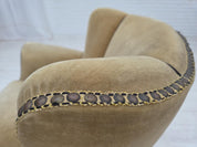 Danish_Relaxation_Armchair_in_Wood_and_Velour,_1950s,_Denmark
