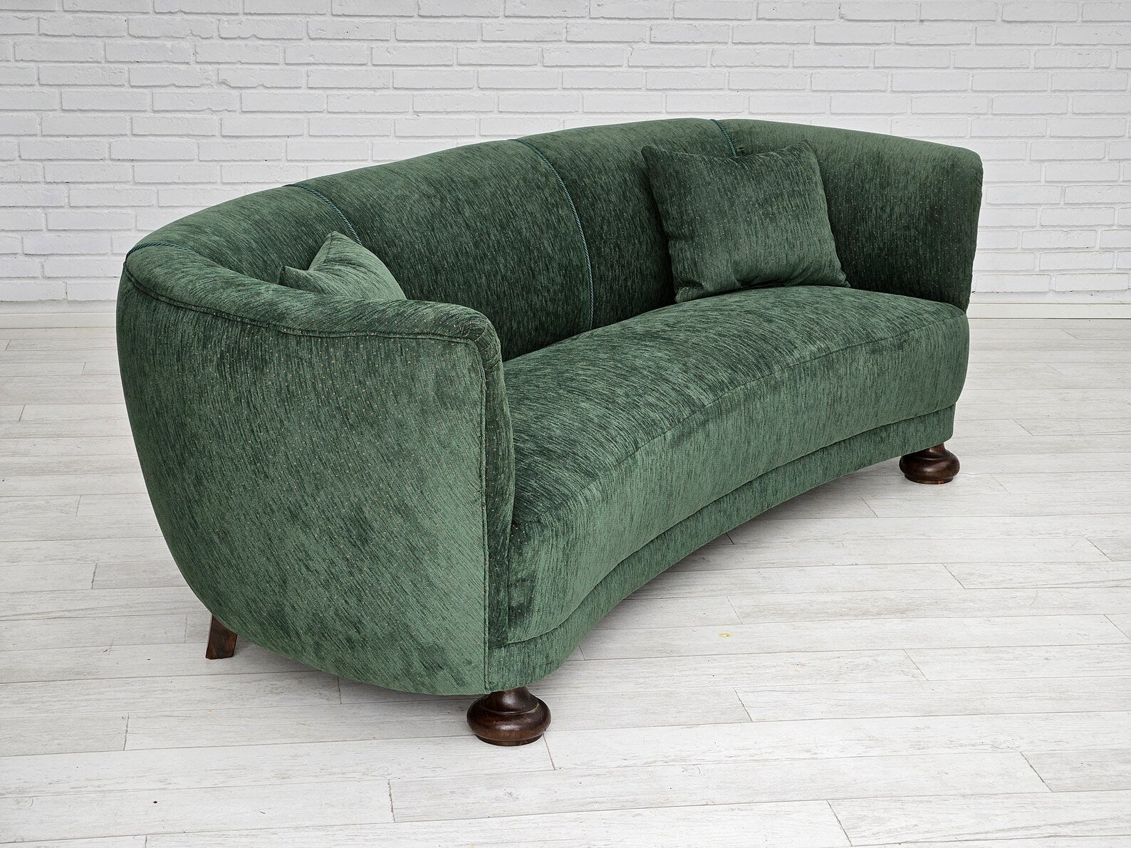 Mid-Century_Modern_2-Seater_Sofa,_1960s_Denmark