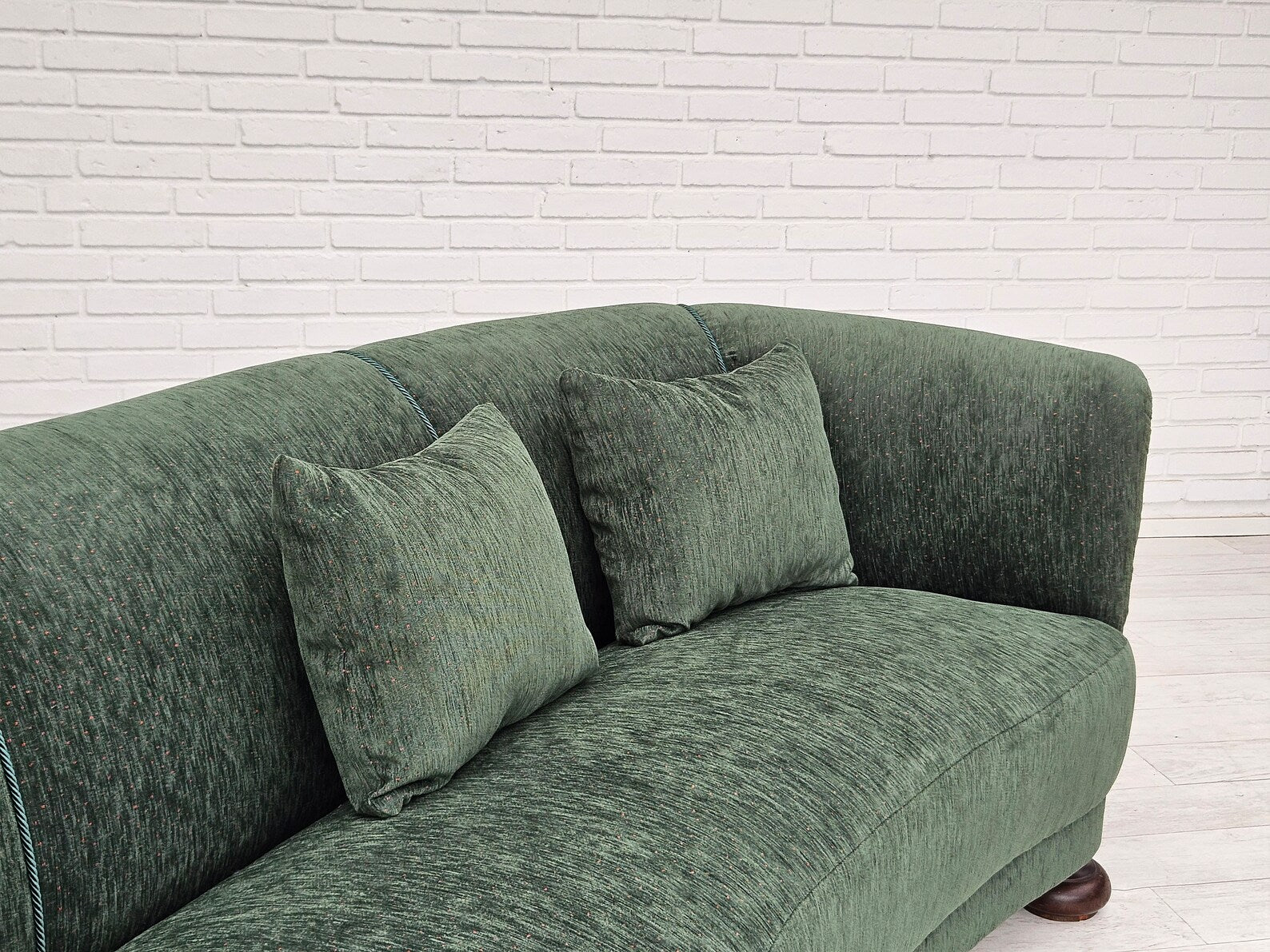 Mid-Century_Modern_2-Seater_Sofa,_1960s_Denmark
