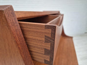 Mid-Century_Modern_Dresser,_Teak,_1960s_Denmark