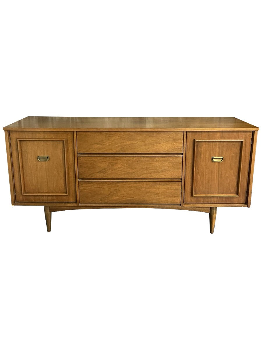 Mid-Century_Modern_Dresser_Walnut_1960s_USA