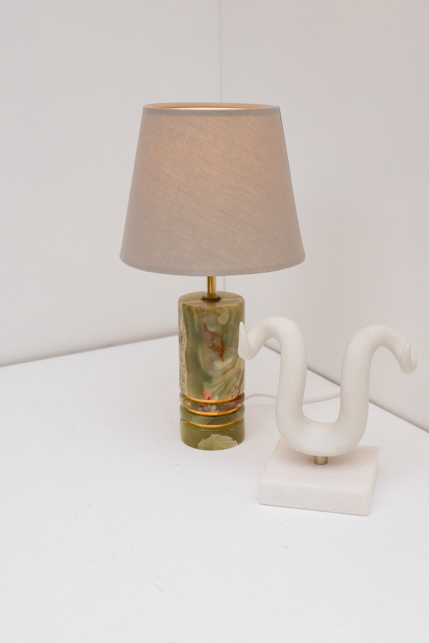 “Pierre_Véritable”_Onyx_and_Brass_Table_Lamp,_Italy,_1960s