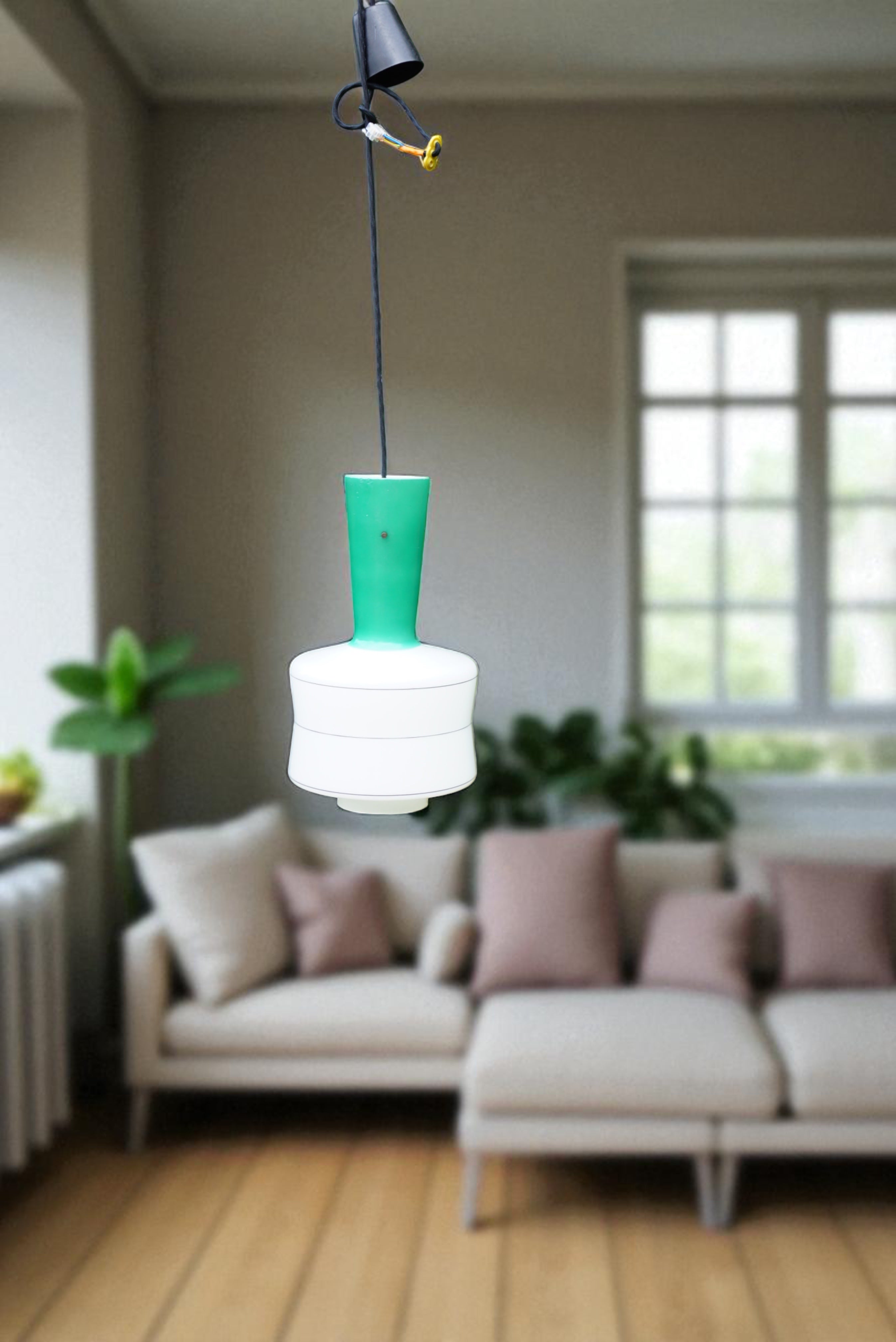 Mid-century_modern_Italy_opal_glass_lamp