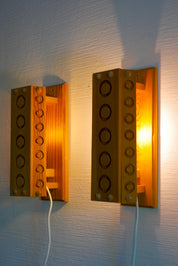 Set_of_2_Pine_Wall_Lights_by_Stig_Sandqvist,_Swedish_Mid-Century_Modern,_1970s