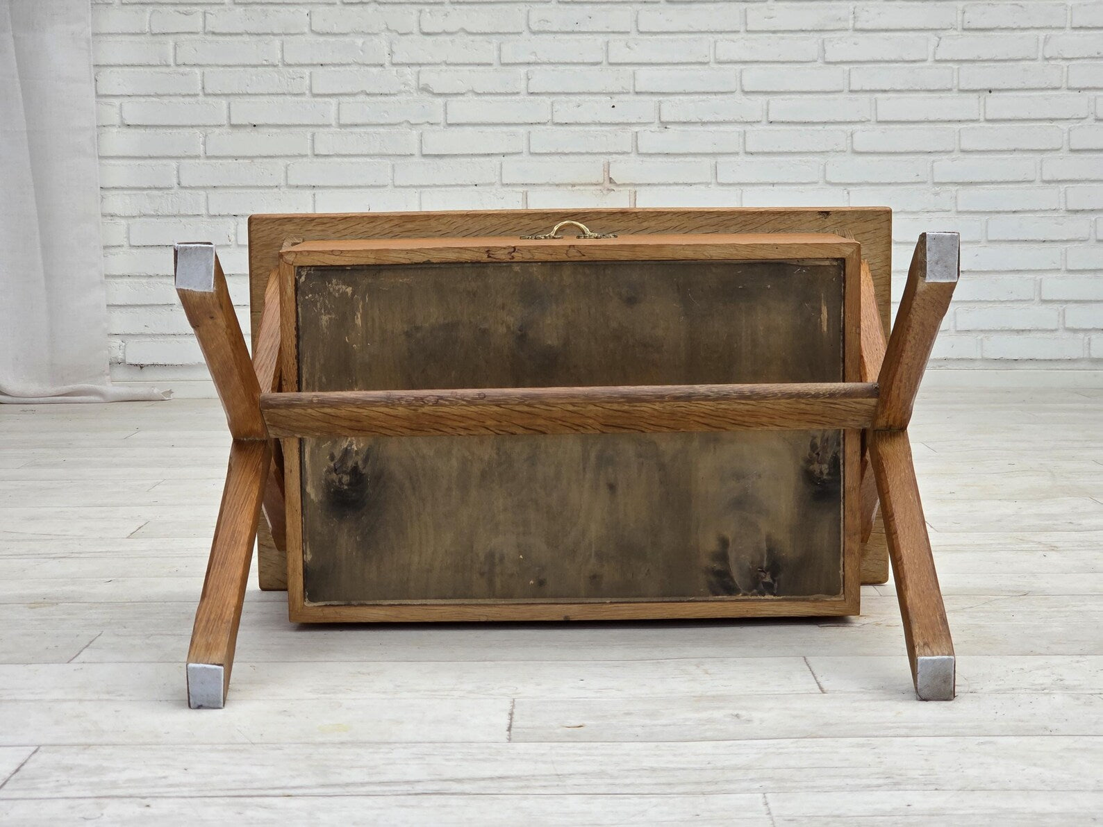Mid-Century_Modern_Side_Table,_1970s_Denmark
