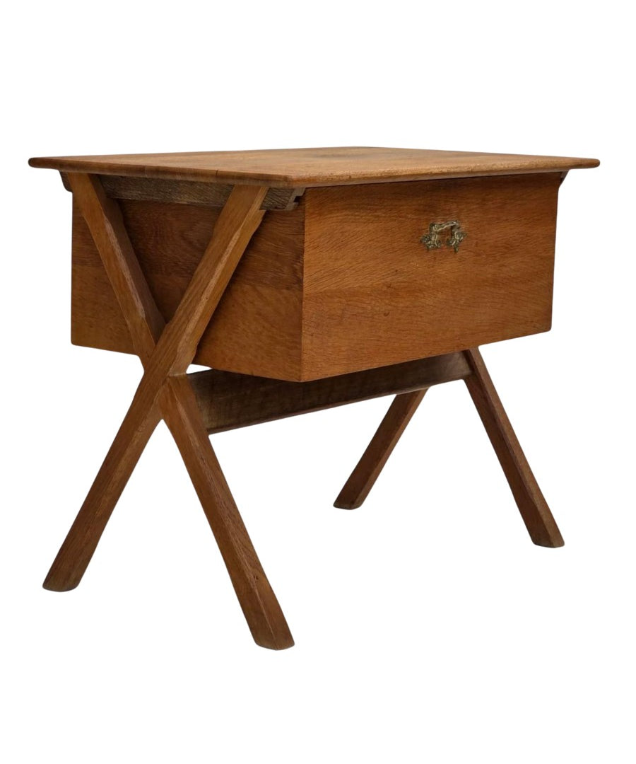 Mid-Century_Modern_Side_Table,_1970s_Denmark