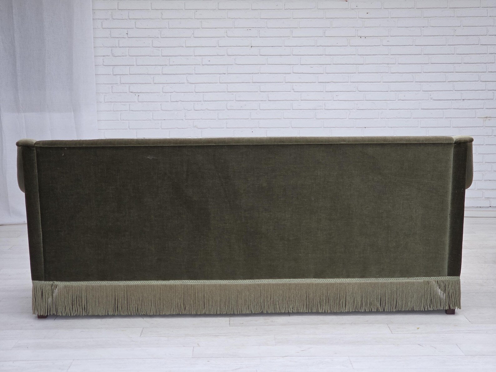 Danish_Three_Seater_Sofa_in_Green_Velour_and_Beech,_1970s,_Denmark