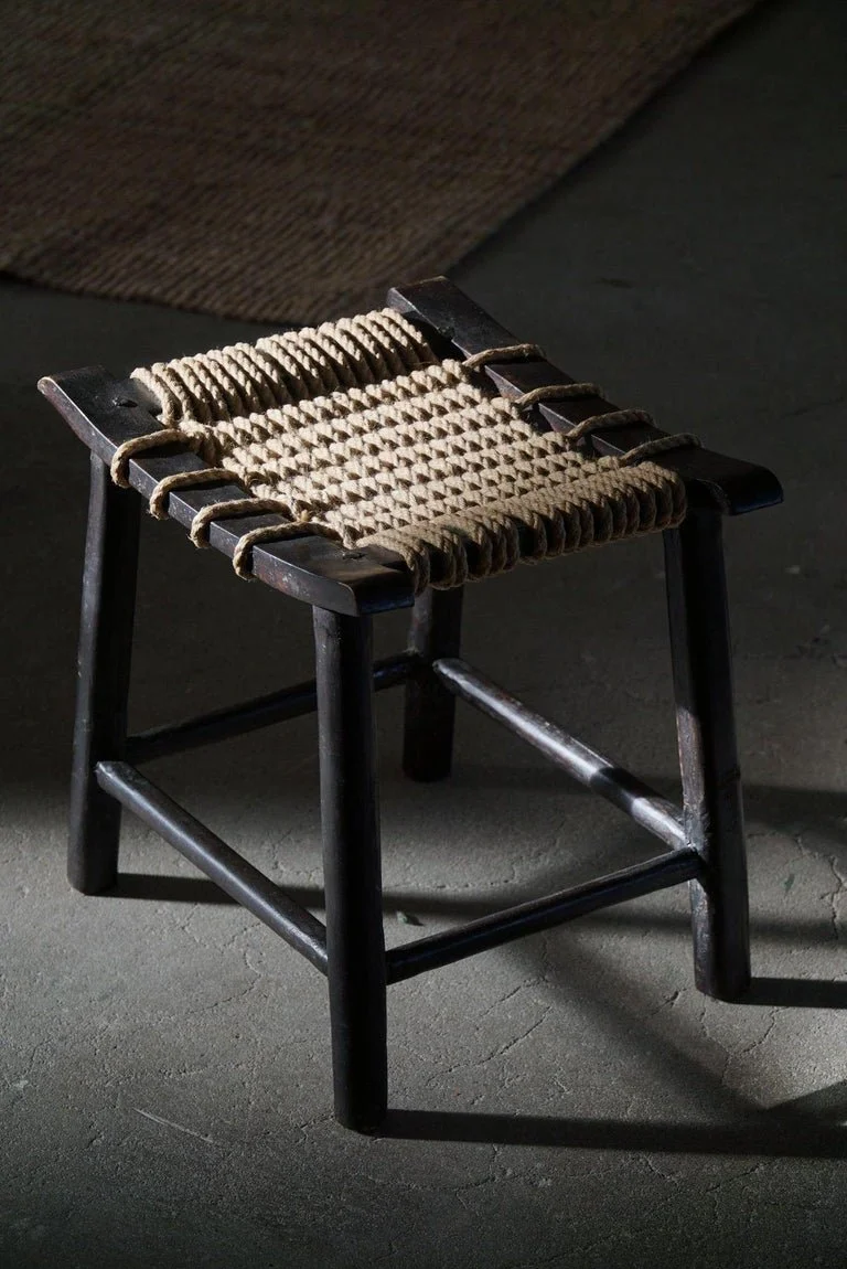 Mid_Century_Modern,_Stool_in_Wood_&_Rope,_By_Anne_Lise_Aas,_Norway,_1960s
