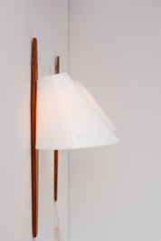 Teak_Wall_Sconces_by_Uno_and_Östen_Kristiansson_for_Luxus,_Sweden,_1960s