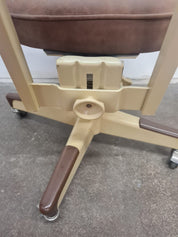 Mid-Century_Modern_Swivel_Office_Chair_by_United_Chair_Co.,_1950s