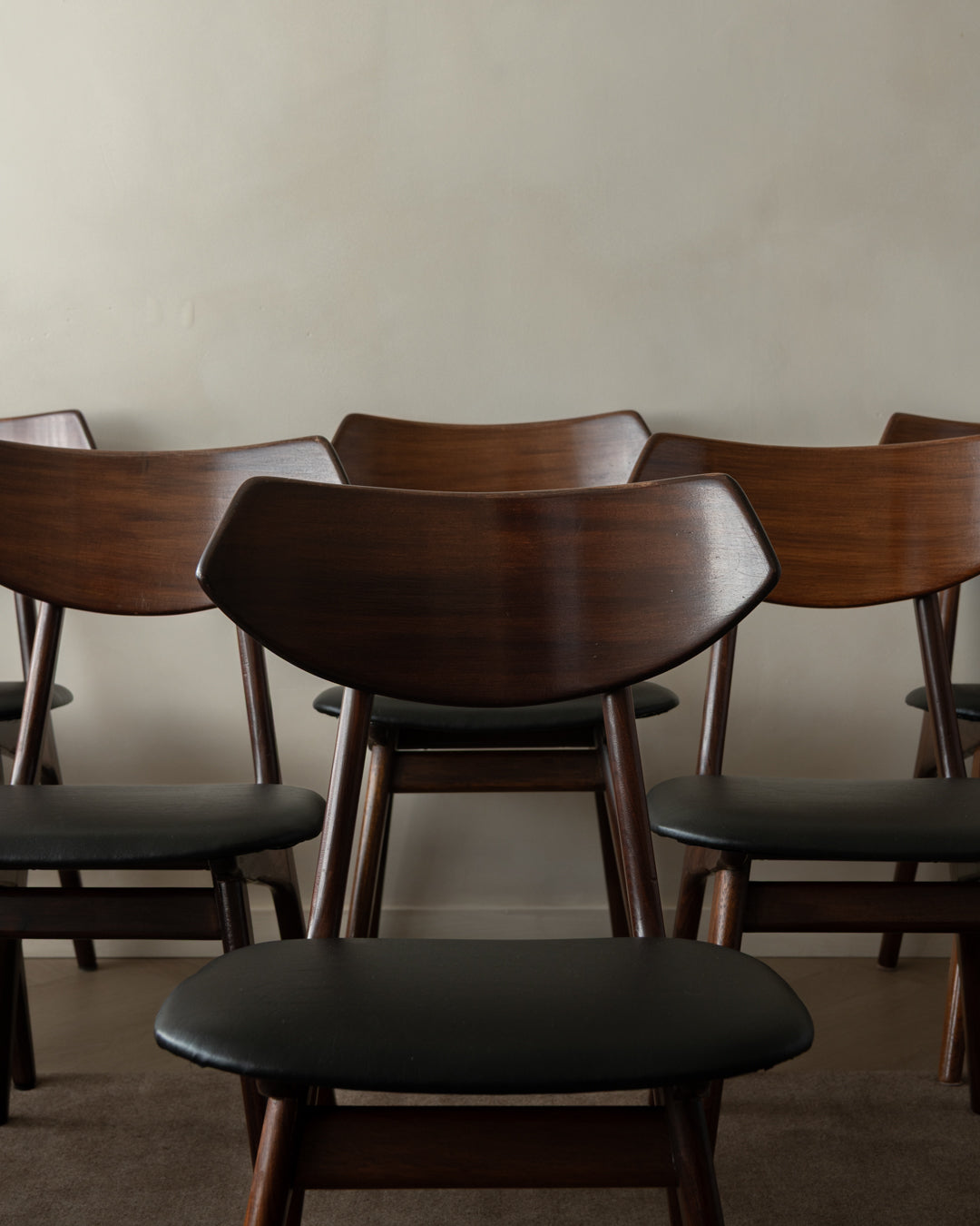 Set_of_6_Vintage_Dutch_Teak_Dining_Chairs_by_Louis_van_Teeffelen_for_AWA_Meubelfabriek,_1960s_Mid_Century_Modern
