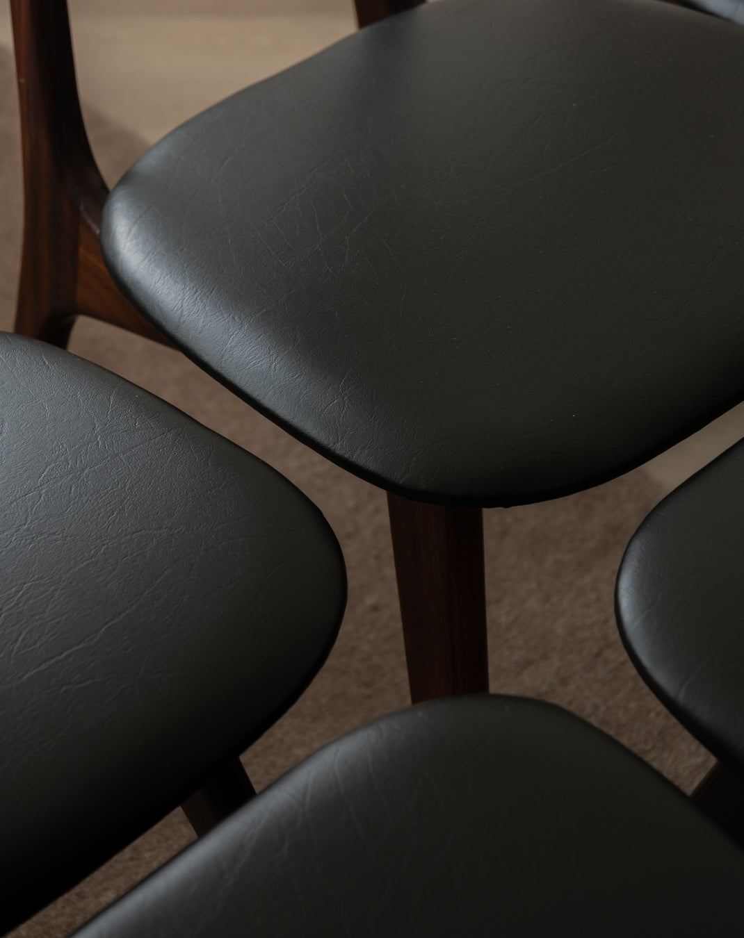 Set_of_6_Vintage_Dutch_Teak_Dining_Chairs_by_Louis_van_Teeffelen_for_AWA_Meubelfabriek,_1960s_Mid_Century_Modern