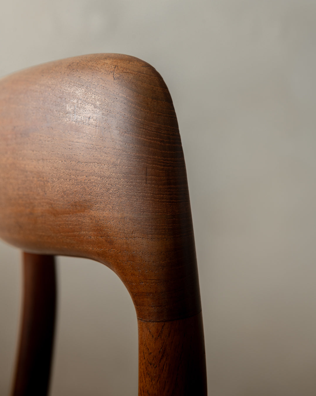 Set_of_4_Vintage_Danish_Teak_Model_75_Dining_Chairs_by_Niels_Otto_Møller_for_J.L._Møllers,_1950s_Mid_Century_Modern