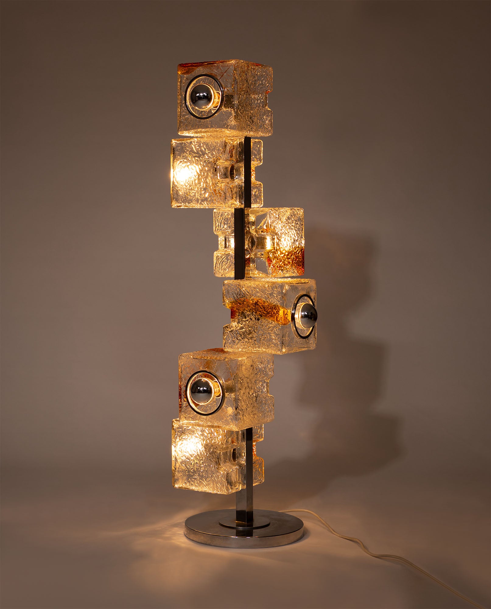 Toni_Zuccheri_Murano_Glass_Floor_Lamp_for_VeArt,_1970s
