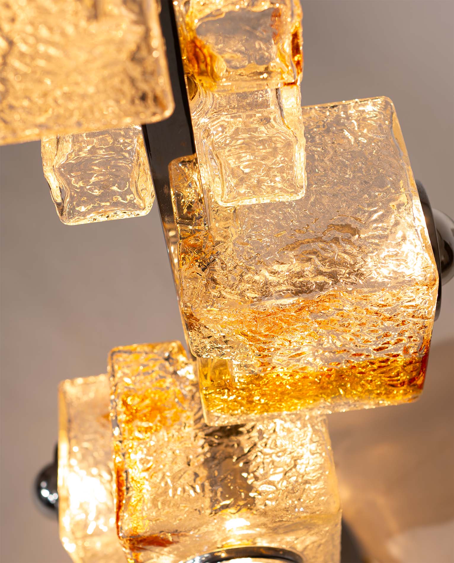 Toni_Zuccheri_Murano_Glass_Floor_Lamp_for_VeArt,_1970s