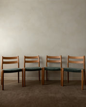 Set_of_4_Vintage_Danish_Oak_Model_84_Dining_Chairs_by_Niels_Otto_Møller_for_J.L._Møllers,_1970s_Scandinavian_Modern