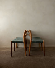 Set_of_4_Vintage_Danish_Oak_Model_84_Dining_Chairs_by_Niels_Otto_Møller_for_J.L._Møllers,_1970s_Scandinavian_Modern