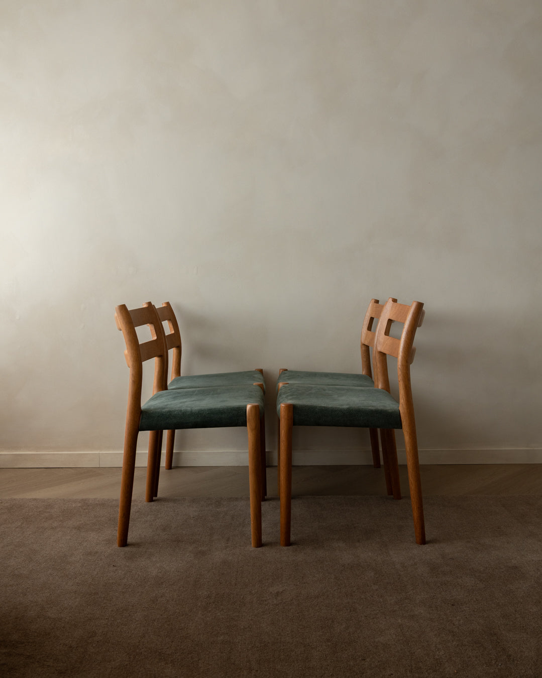 Set_of_4_Vintage_Danish_Oak_Model_84_Dining_Chairs_by_Niels_Otto_Møller_for_J.L._Møllers,_1970s_Scandinavian_Modern