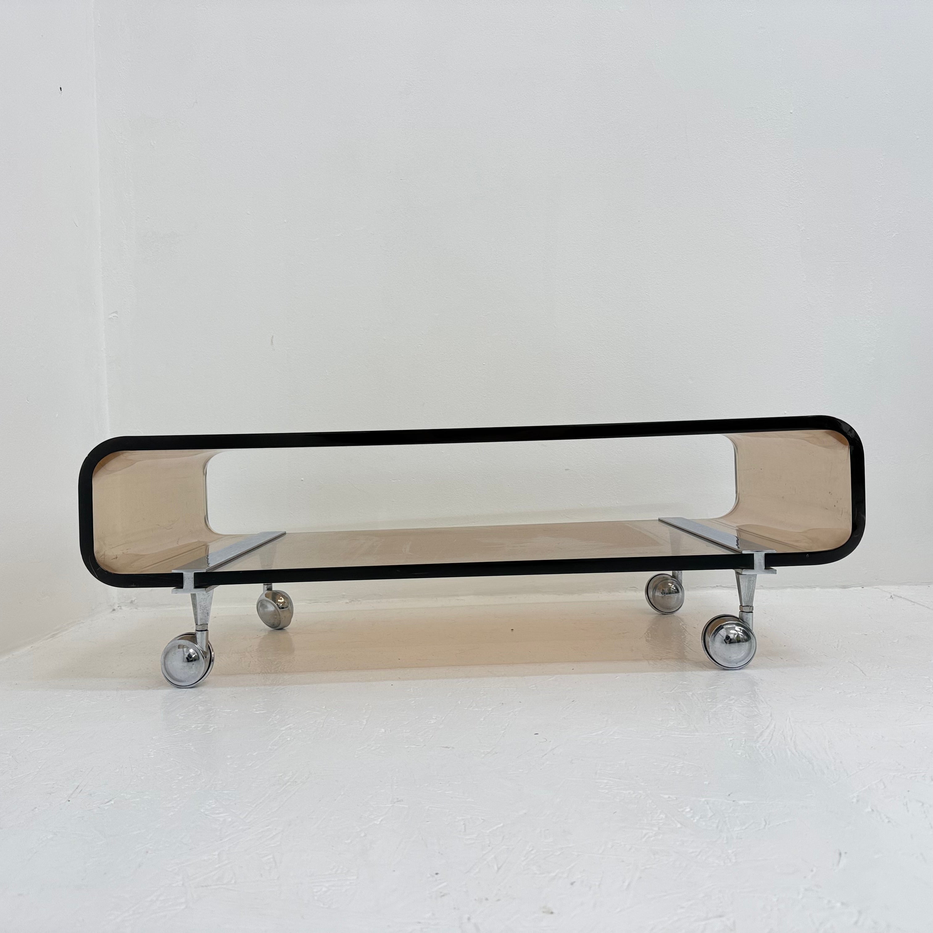 Michel_Dumas_Plexiglas_Coffee_Table_for_Roche_Bobois,_1972