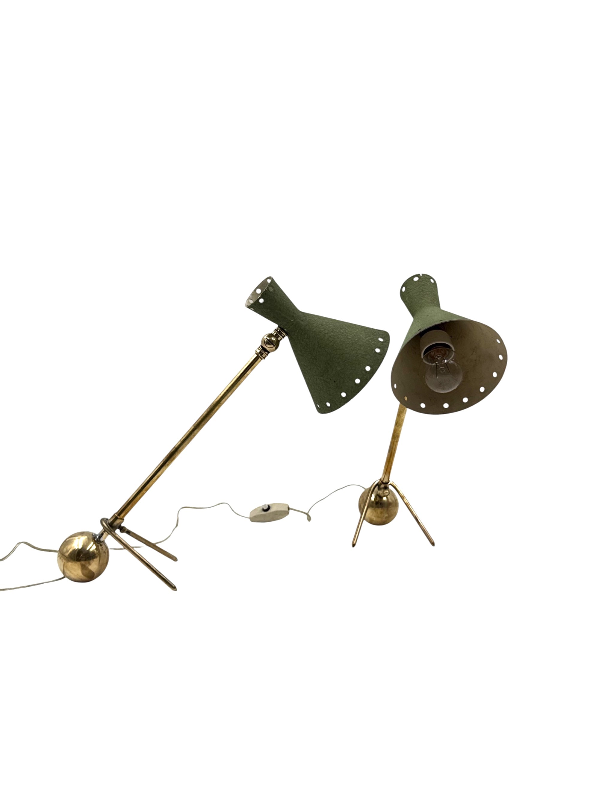 Set_of_2_Stilnovo_Attributed_Articulating_Table_Lamps_in_Brass_and_Aluminum,_Italy_1950s