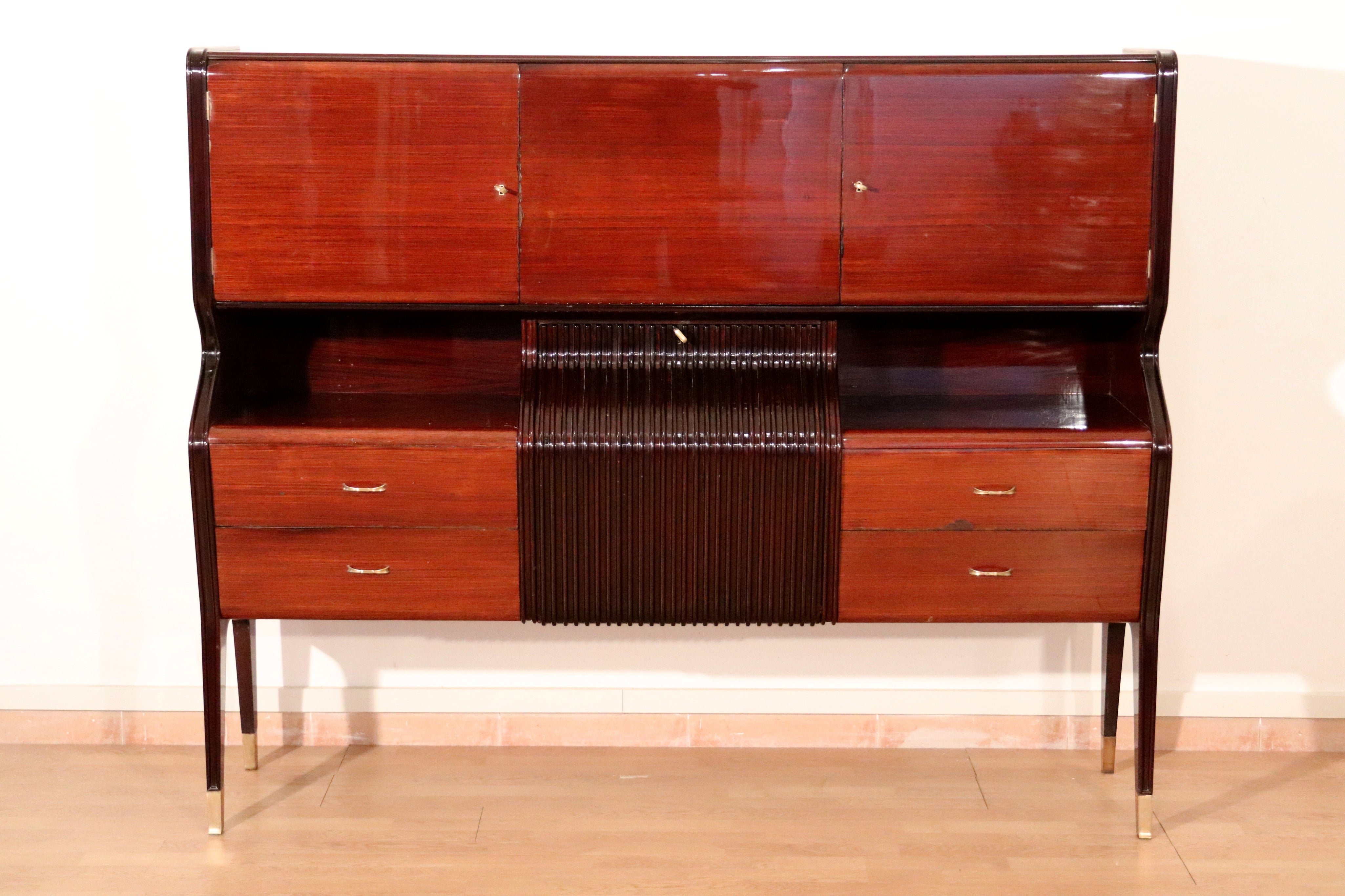 Osvaldo_Borsani_Rosewood_Sideboard_with_Bar_Cabinet_for_ABV,_Italy_1940s–50s