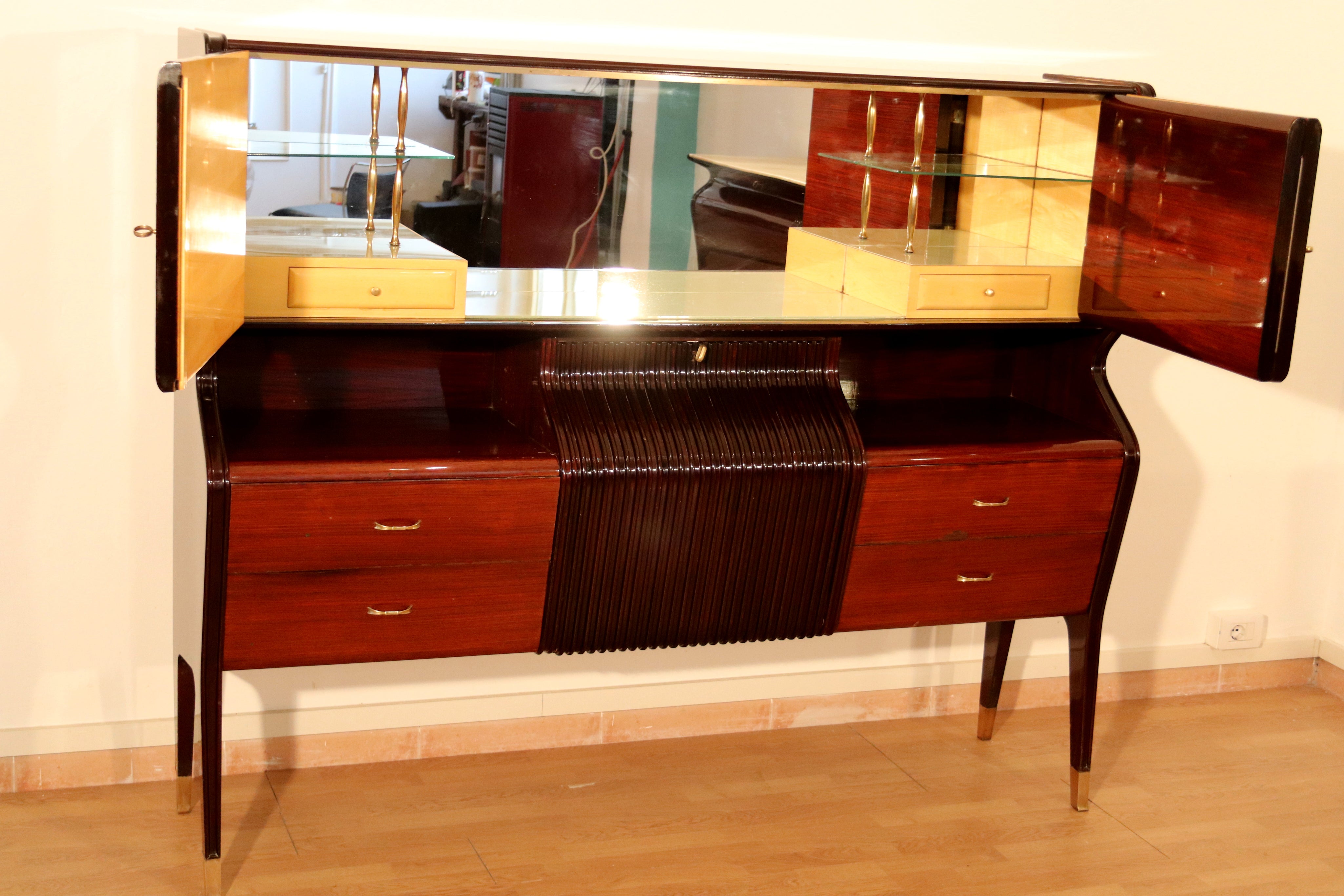Osvaldo_Borsani_Rosewood_Sideboard_with_Bar_Cabinet_for_ABV,_Italy_1940s–50s